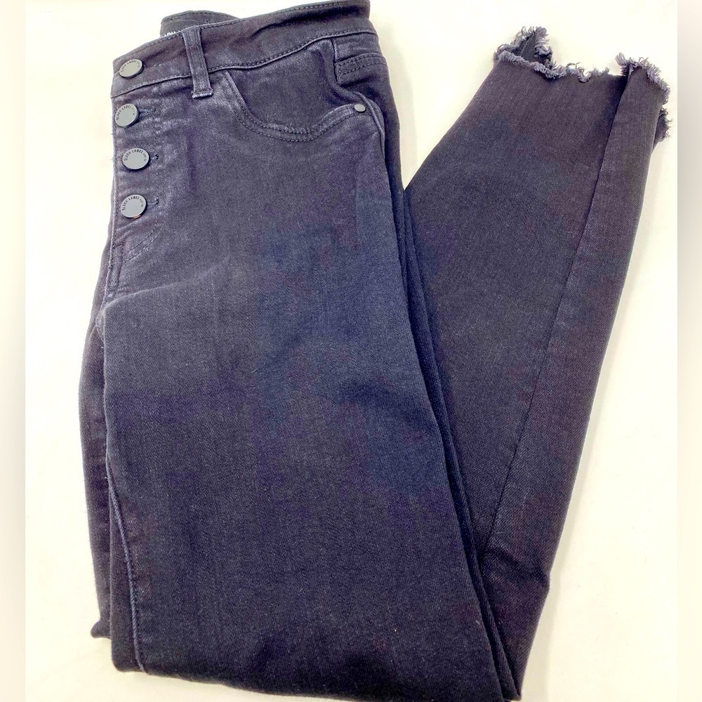 Women’s Size 7/27” High-Waisted Black Label Button-Fly Jeans